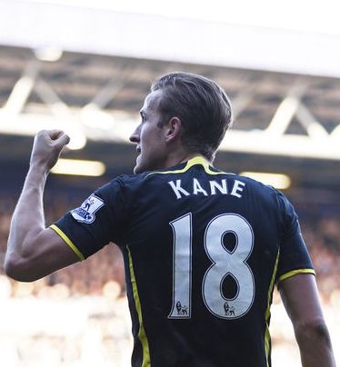 Tottenham 2014-15 Kane Away Kit (S)